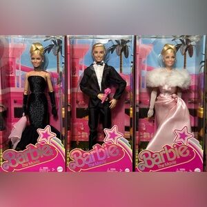 💎 BARBIE THE MOVIE DOLL COLLECTION LOT OF 3 ICONIC DRESS MARGOT ROBBIE 👛💄💍🌸